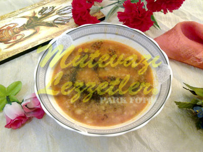 Bulgurlu Düğün Çorbası