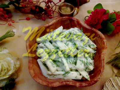 Салат из сельдеpея с майонезом