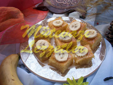 Sponge Cake with Banana