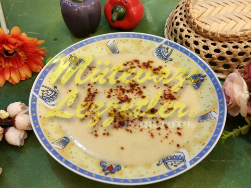 Sütlü Tarhana Çorbası (fotoğraf)